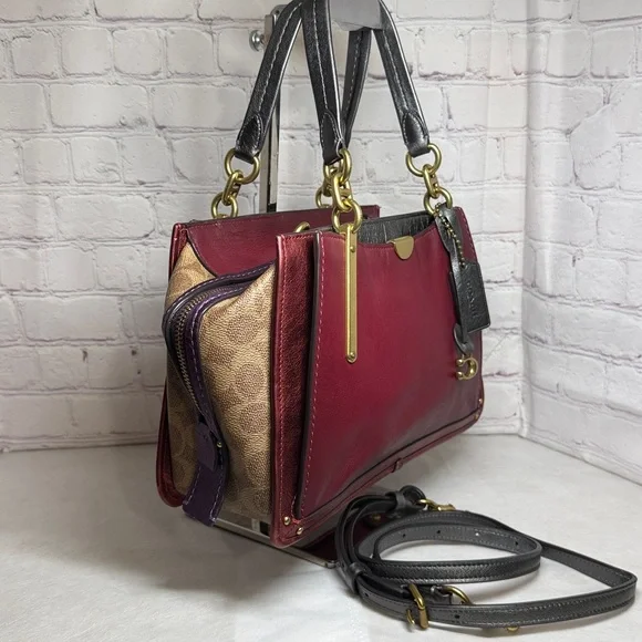 Coach Dreamer 27 Endless Possibilities of NYC Leather Crossbody Handbag Brass - Picture 4 of 16